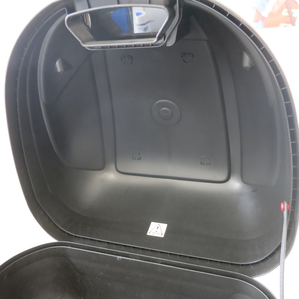 [送料無料] 鍵付き◆GIVI バイク 用 リア BOX ボックス リア トランク トップケース 収納 箱 荷物 ツーリング デリバリー◆