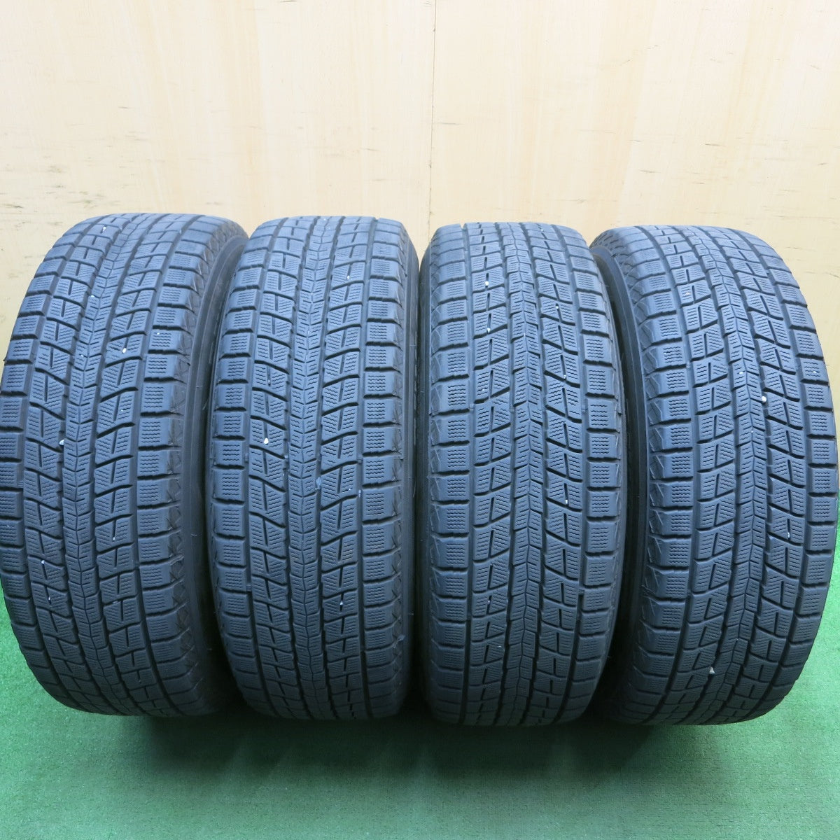バリ溝！キレイ！9.5分★スタッドレス 225/65R17 ダンロップ ウインターマックス SJ8 LF SPORT LFスポーツ 17インチ PCD114.3/5H★5050202AKス