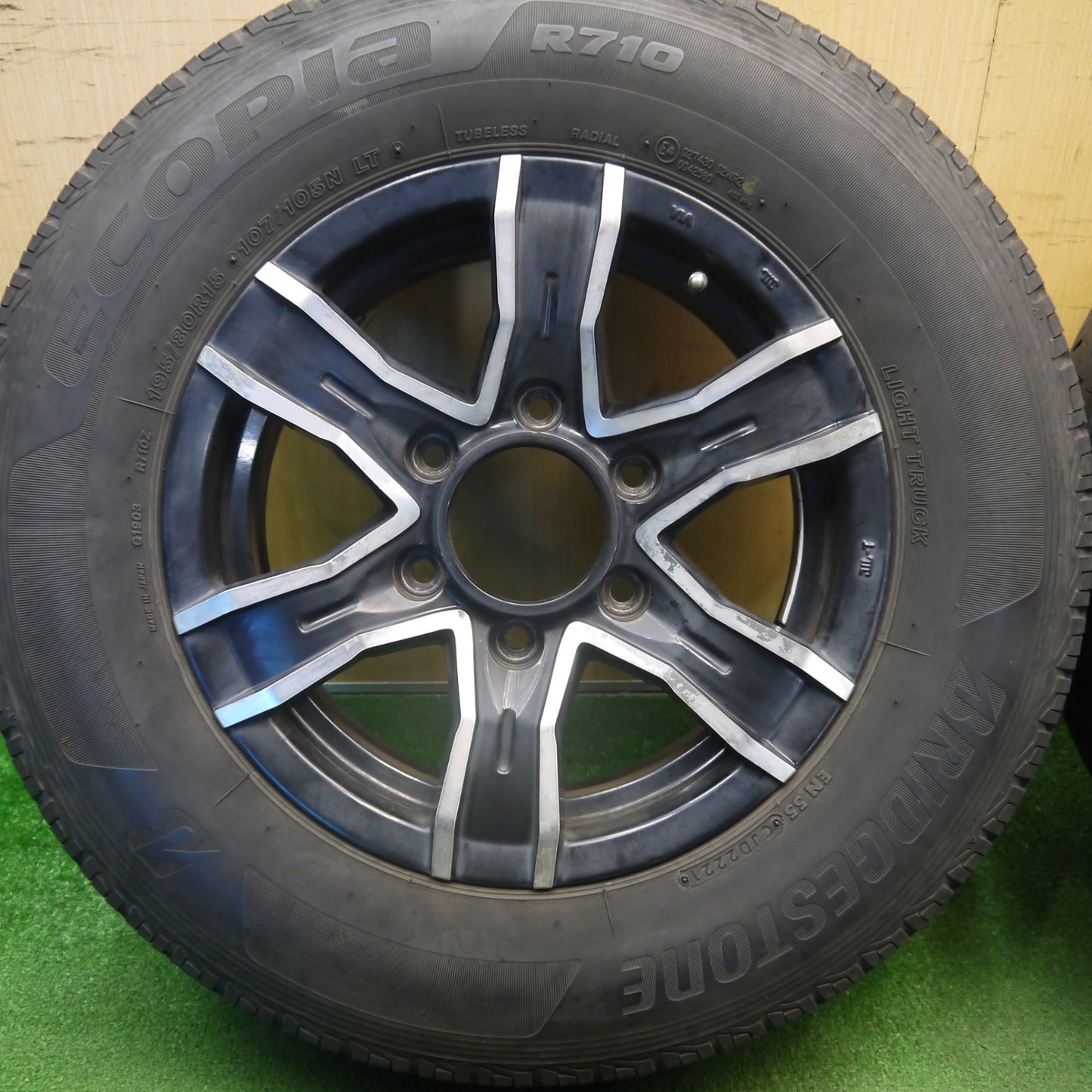 4本価格★195/80R15 107/105N ブリヂストン エコピア R710 J STYLE. CORPORATION JSC 社外 アルミ 15インチ PCD139.7/6H★6040606Hノ