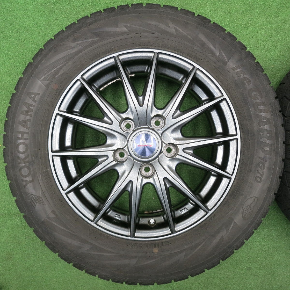 [送料無料] キレイ！21年★スタッドレス 195/65R15 ヨコハマ アイスガード iG70 VELVA SPORTZ ヴェルヴァ 15インチ PCD114.3/5H★4122907NJス