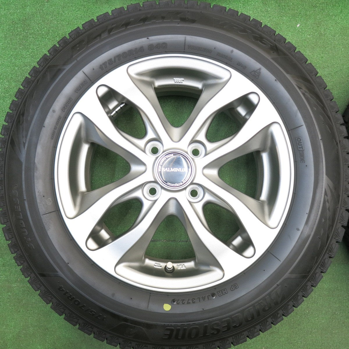 バリ溝！22年！キレイ！ほぼ10分★スタッドレス 175/70R14 ブリヂストン ブリザック VRX3 BALMINUM DS-M バルミナ 14インチ PCD100/4H★6031505HAス