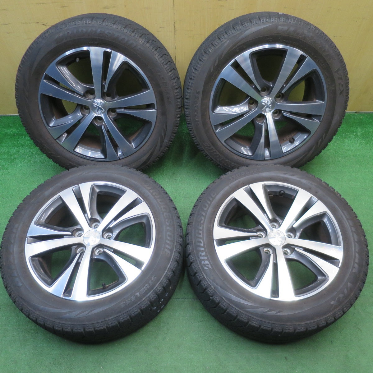 キレイ★プジョー 308 純正 205/55R16 スタッドレス ブリヂストン ブリザック VRX 16インチ PCD108/5H★6040603NJス
