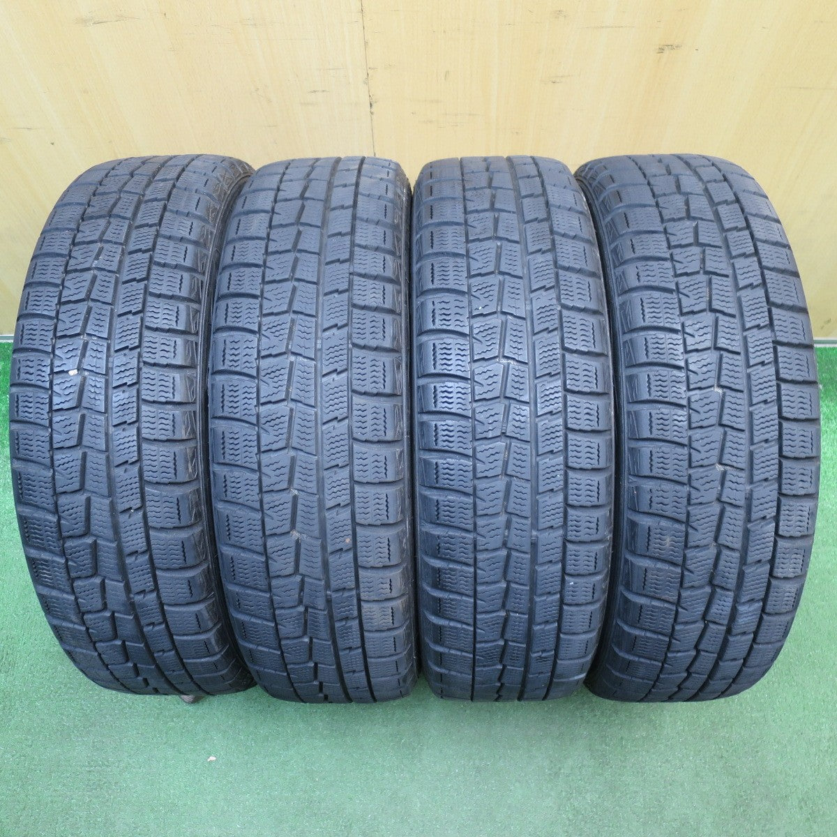 4本価格★スタッドレス 165/55R15 ダンロップ ウインターマックス WM01 STRANGER ストレンジャー 15インチ 軽サイズ PCD100/4H★6051308NJス