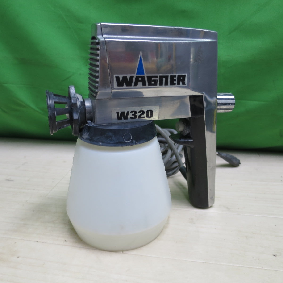 [送料無料] 付属品付き☆WAGNER ワグナー プロ ペインター W320 100V 60Hz 電動 ハンド エア レス 塗装機 コード式 ジャンク品☆