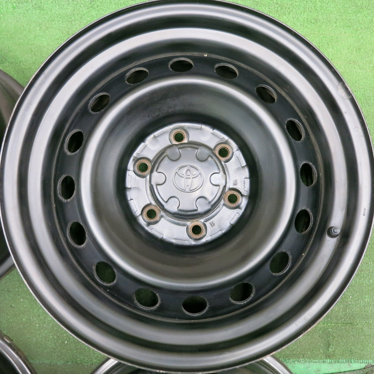 送料無料* 4本価格☆トヨタ FJクルーザー 純正 スチール