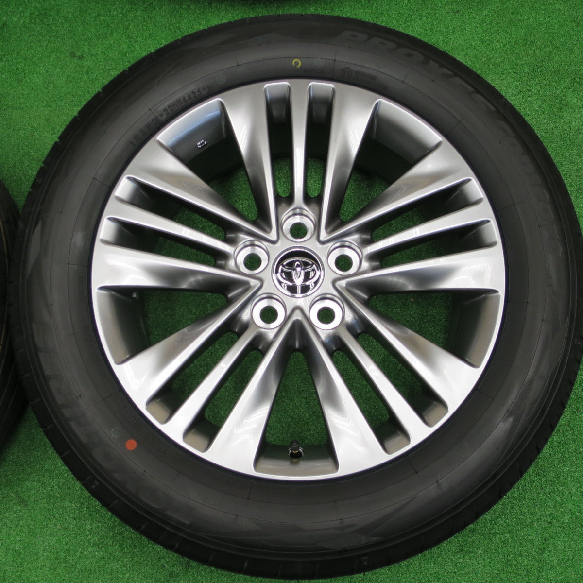 新車外し！25年★トヨタ 40系 アルファード ヴェルファイア 純正 225/60R18 トーヨー プロクセス Comfort 18インチ PCD120/5H★5122106NKノ