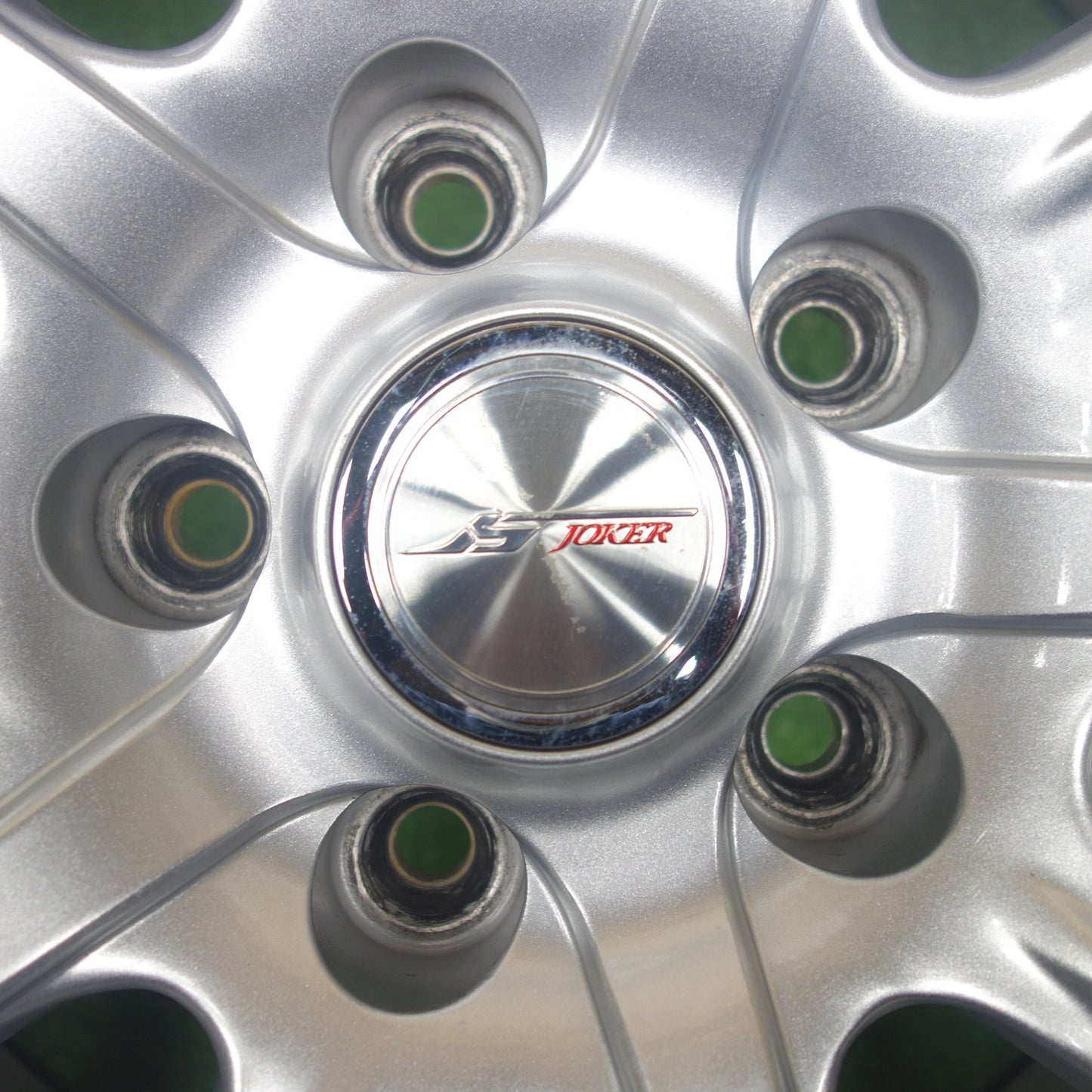 バリ溝！23年！キレイ！9.5分★スタッドレス 215/60R17 グッドイヤー アイスナビ7 JOKER ジョーカー 17インチ PCD114.3/5H★6031402KTス