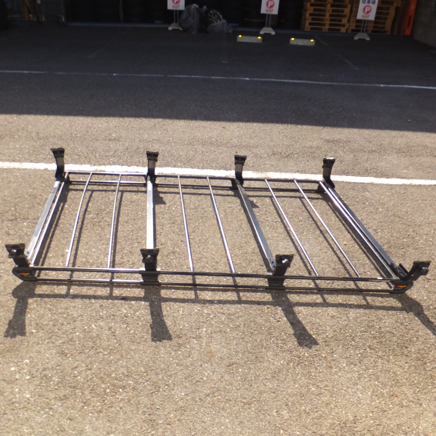 【岐阜発 直接引取限定】現状品★精興工業 TUFREQ ルーフキャリア 8本脚　トヨタ タウンエース 5BF-S403M 着用品　最大荷重 50kg★