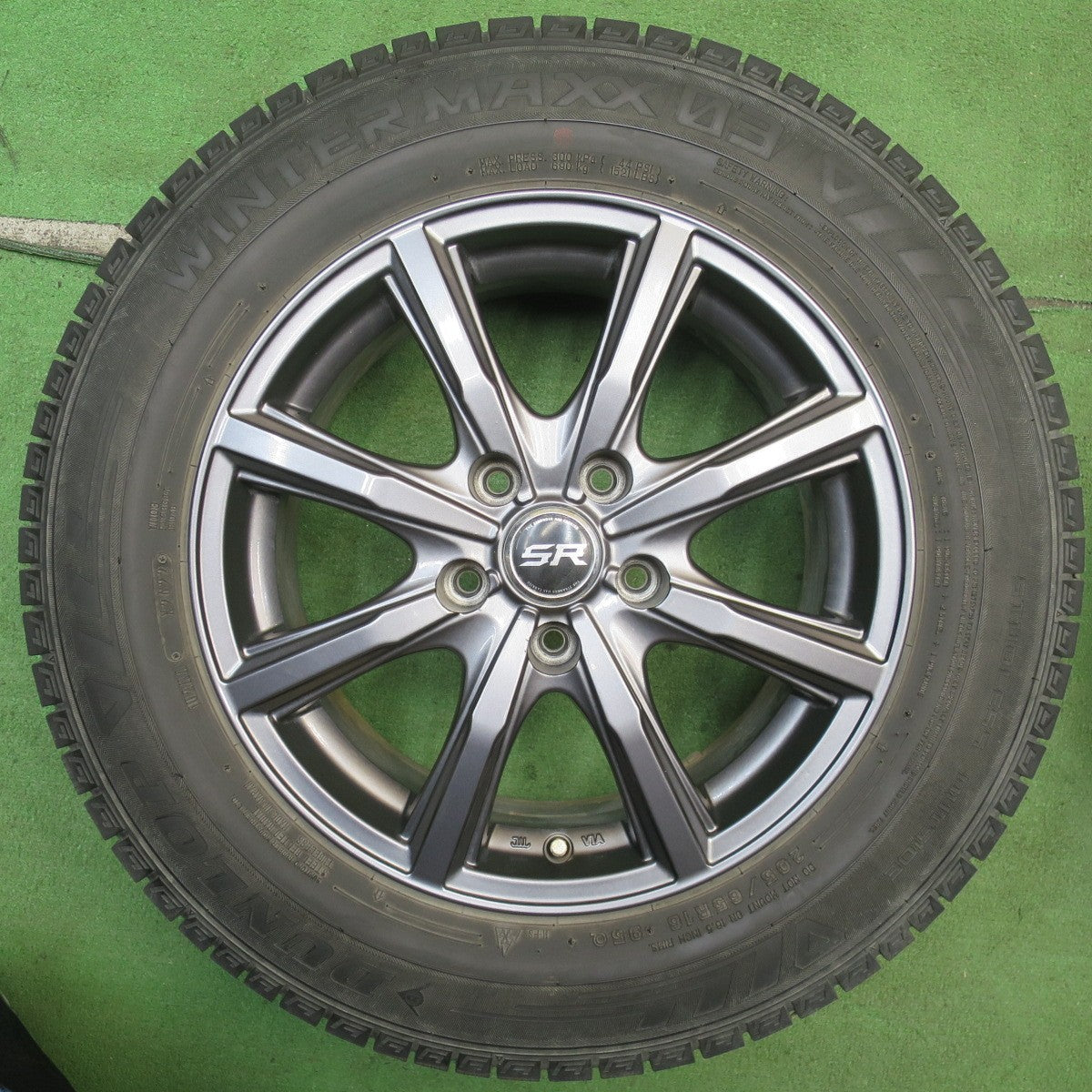 バリ溝！22年！8.5分◎スタッドレス 205/65R16 ダンロップ ウインターマックス 03 STRANGER ストレンジャー 16インチ PCD114.3/5H◎6063001NJノ
