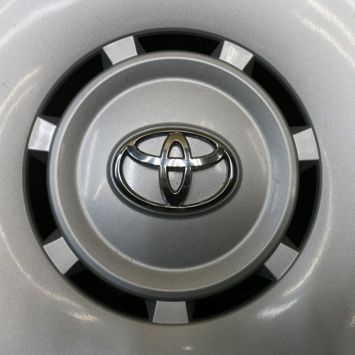 キレイ★トヨタ 200系 ハイエース 純正 ホイール 15インチ 15×6J PCD139.7/6H★5112503HAホ