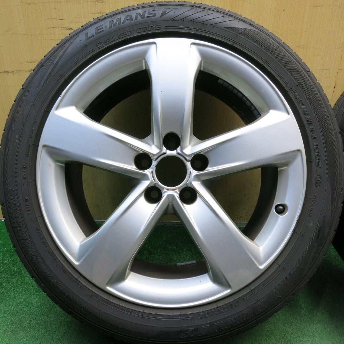 バリ溝！9.5分◎アウディ A6 純正 245/45R18 ダンロップ LE MANS V ルマン5 18インチ PCD112/5H◎6061305HAノ