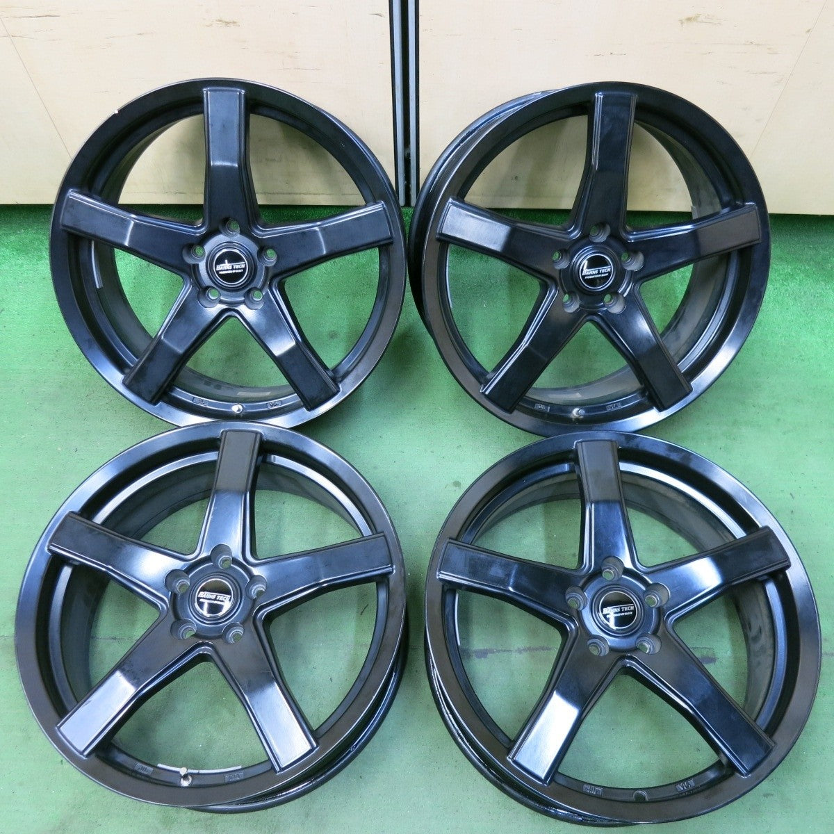 4本価格★BAHNS TECH BLEST バーンズテック ブレスト 19インチ ホイール 19×7.5J PCD114.3/5H★5052101SYホ
