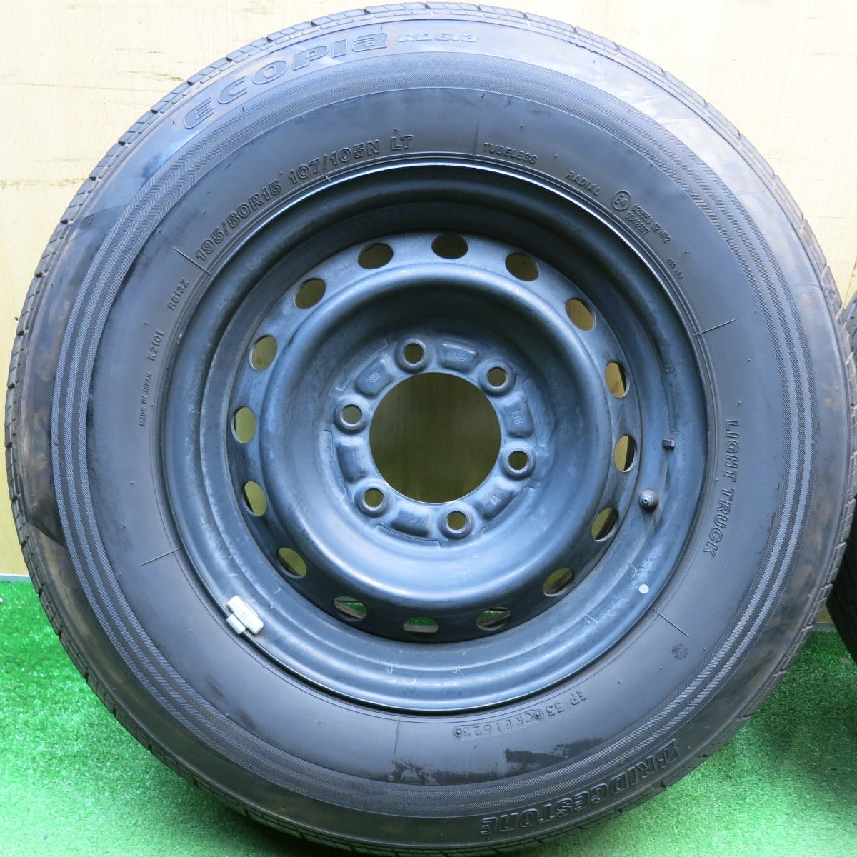 バリ溝！23年！9.5分◎トヨタ ハイエース 純正 スチール 195/80R15 107/105N ブリヂストン エコピア RD613 15インチ PCD139.7/6H◎6062505HAノ