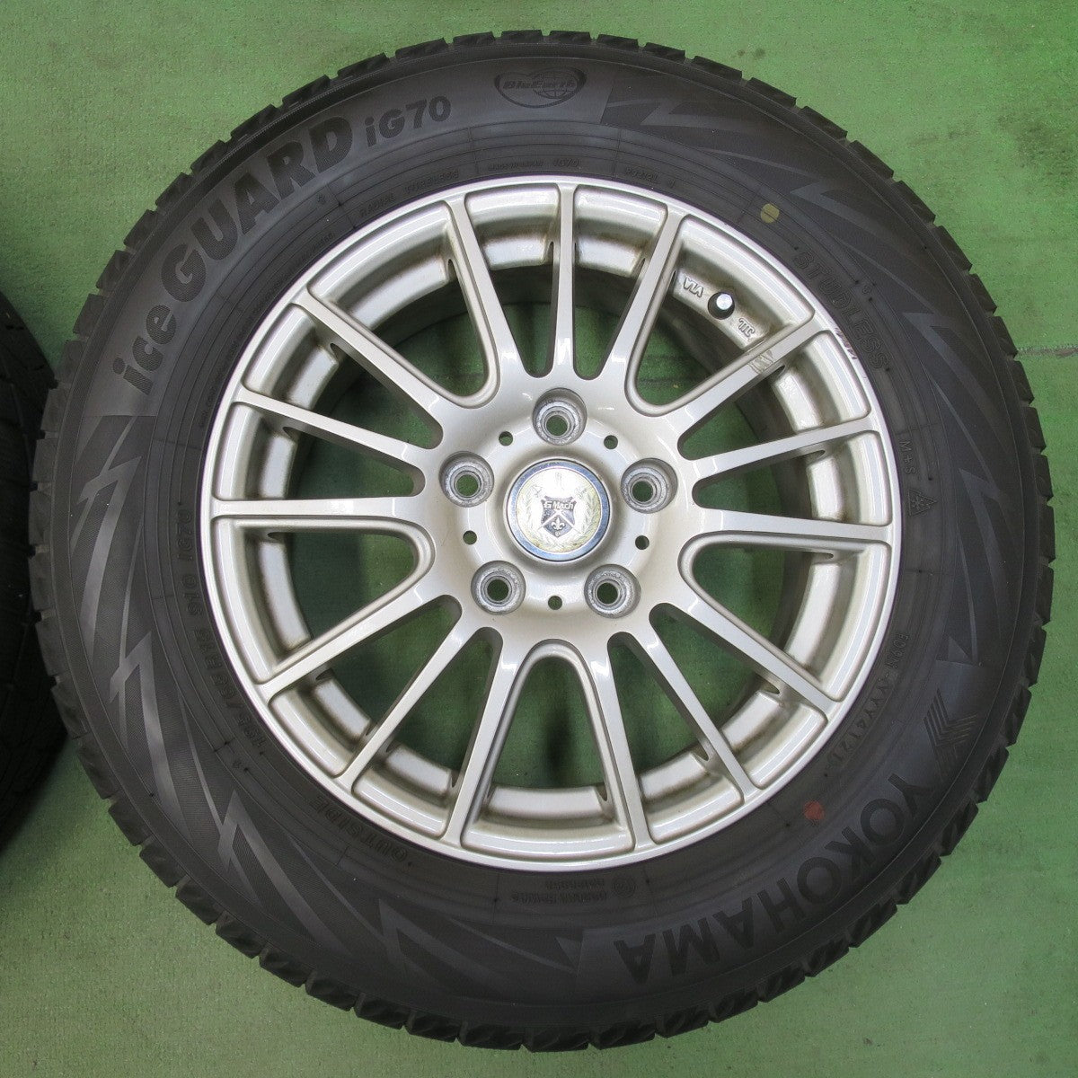 4本価格！21年★スタッドレス 195/65R15 ヨコハマ アイスガード iG70 GMach 15インチ PCD114.3/5H★5102401イス