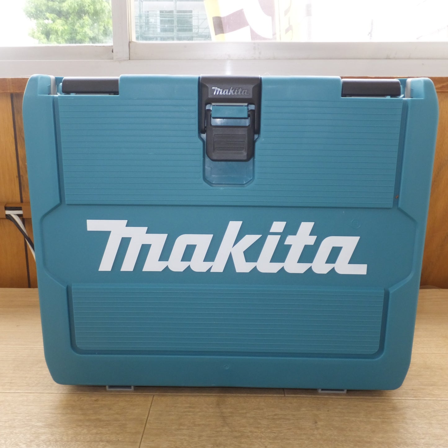 [送料無料] 美品★マキタ makita 充電式インパクトドライバ TD157DRGX 18V　バッテリ 1個★