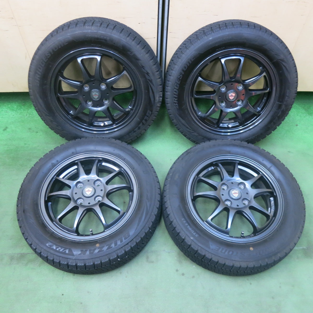 バリ溝！22年！キレイ！8.5分★スタッドレス 165/65R14 ブリヂストン ブリザック VRX2 ESTROSA EST-5T エステローザ 14インチ ハスラー ソリオ 等 PCD100/4H★5112902SKス