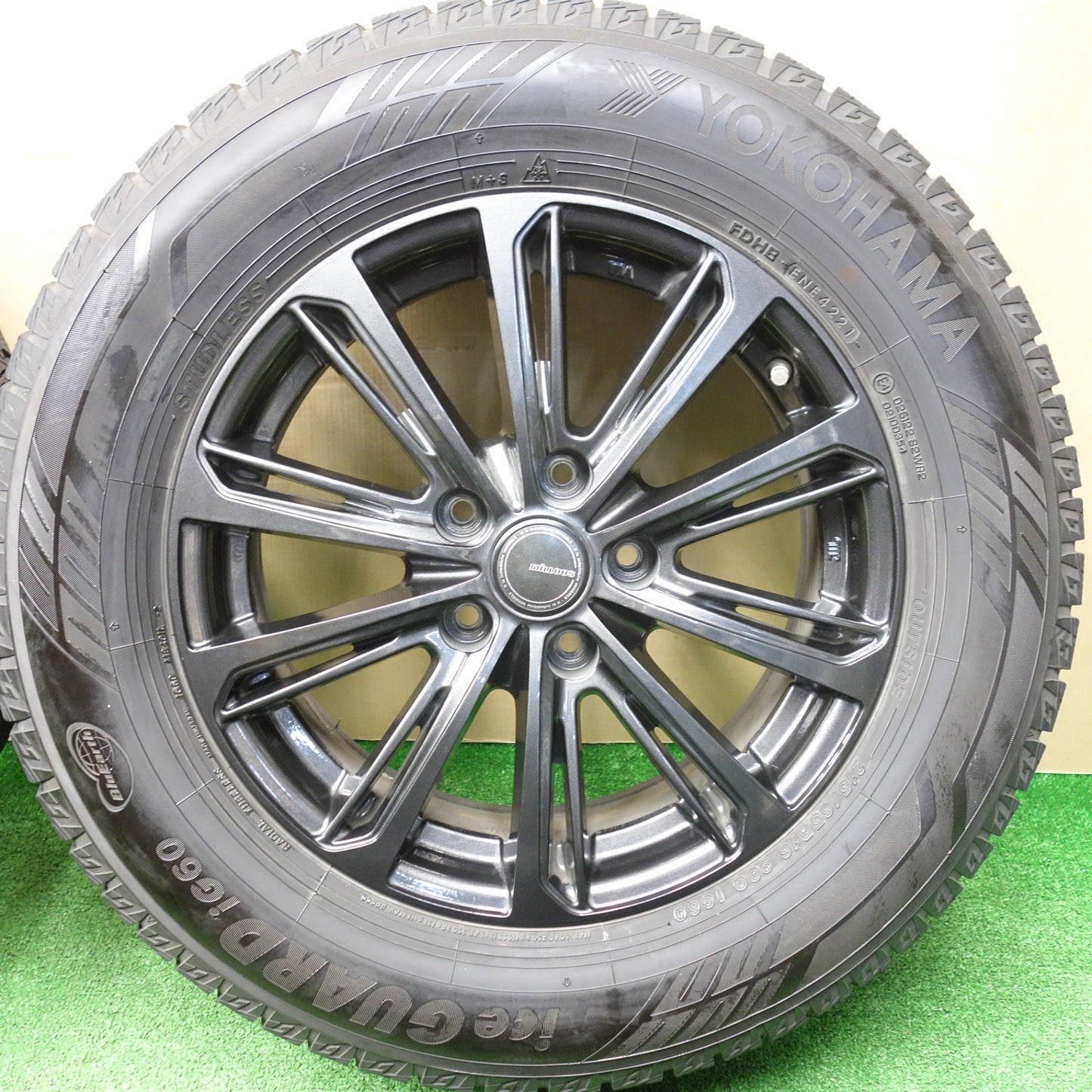 バリ溝！21年！キレイ！9.5分★スタッドレス 215/65R16 ヨコハマ アイスガード iG60 MiLLOUS DF ミルアス 16インチ PCD114.3/5H★5121405KTス