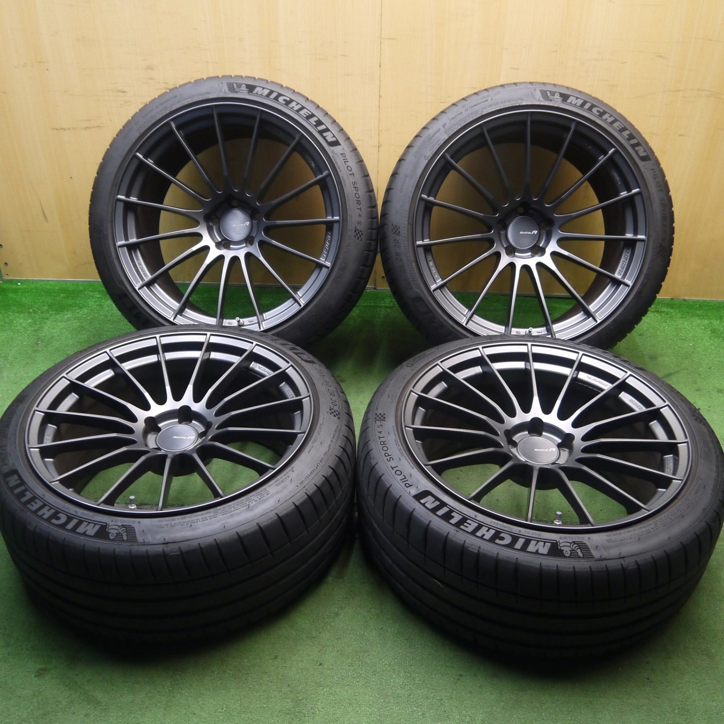 バリ溝！23年！キレイ！9分★ENKEI RS05RR 255/40R20 285/35R20 ミシュラン パイロットスポーツ4 S Racing R エンケイ 20インチ PCD114.3/5H★5091703Hノ