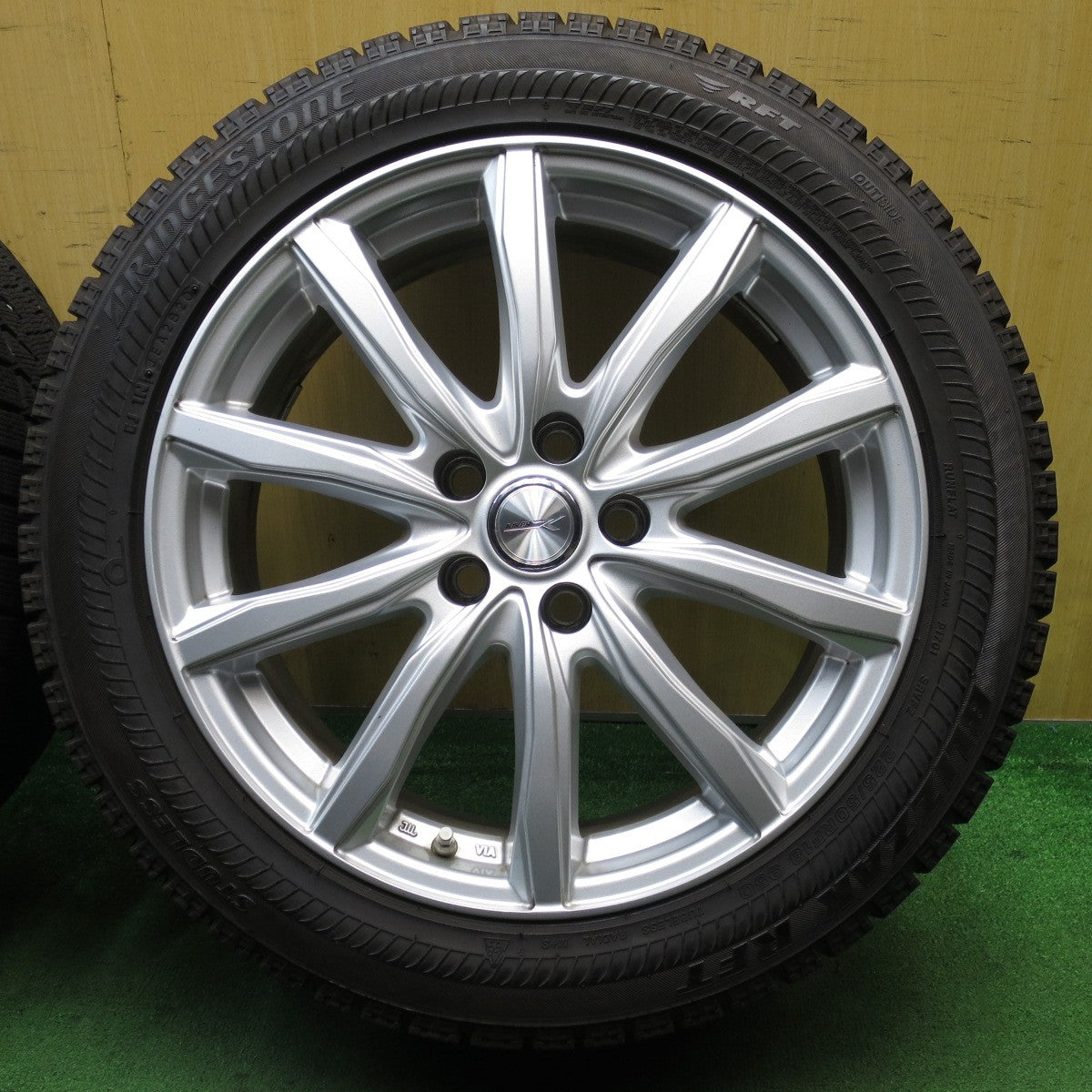 バリ溝！9分★スタッドレス 225/50R18 ブリヂストン ブリザック RFT JOKER ジョーカー 18インチ PCD114.3/5H★5061001NJス