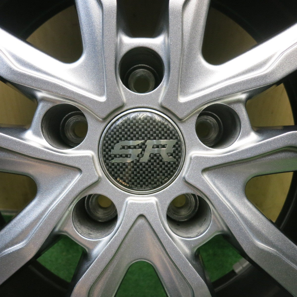 バリ溝！22年！キレイ！9.5分◎スタッドレス 225/60R17 ダンロップ ウインターマックス SJ8 SJ8+ STRANGER ストレンジャー 17インチ PCD114.3/5H◎6101108HAス