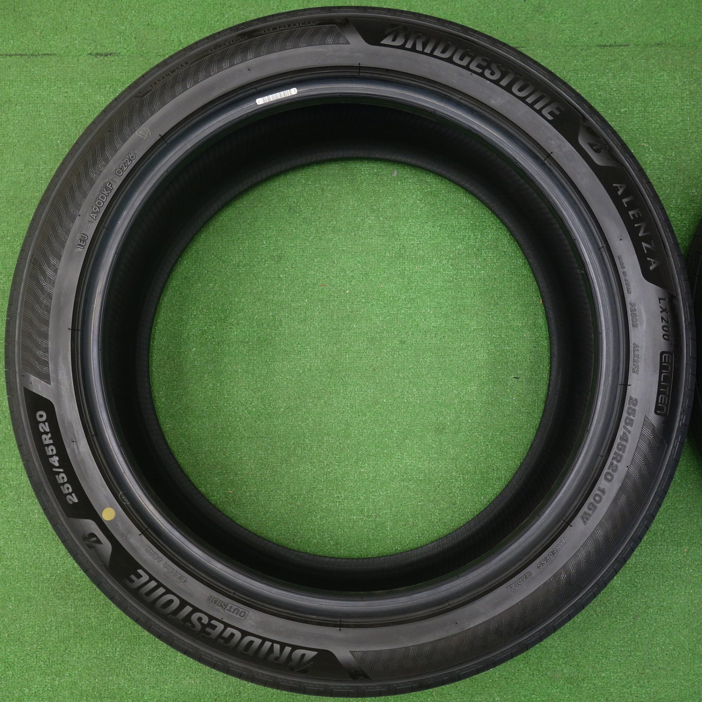 新車外し！26年★255/45R20 ブリヂストン アレンザ LX200 タイヤ 20インチ ALENZA レクサス RX クラウン アウトランダー 等★6061902KTノタ