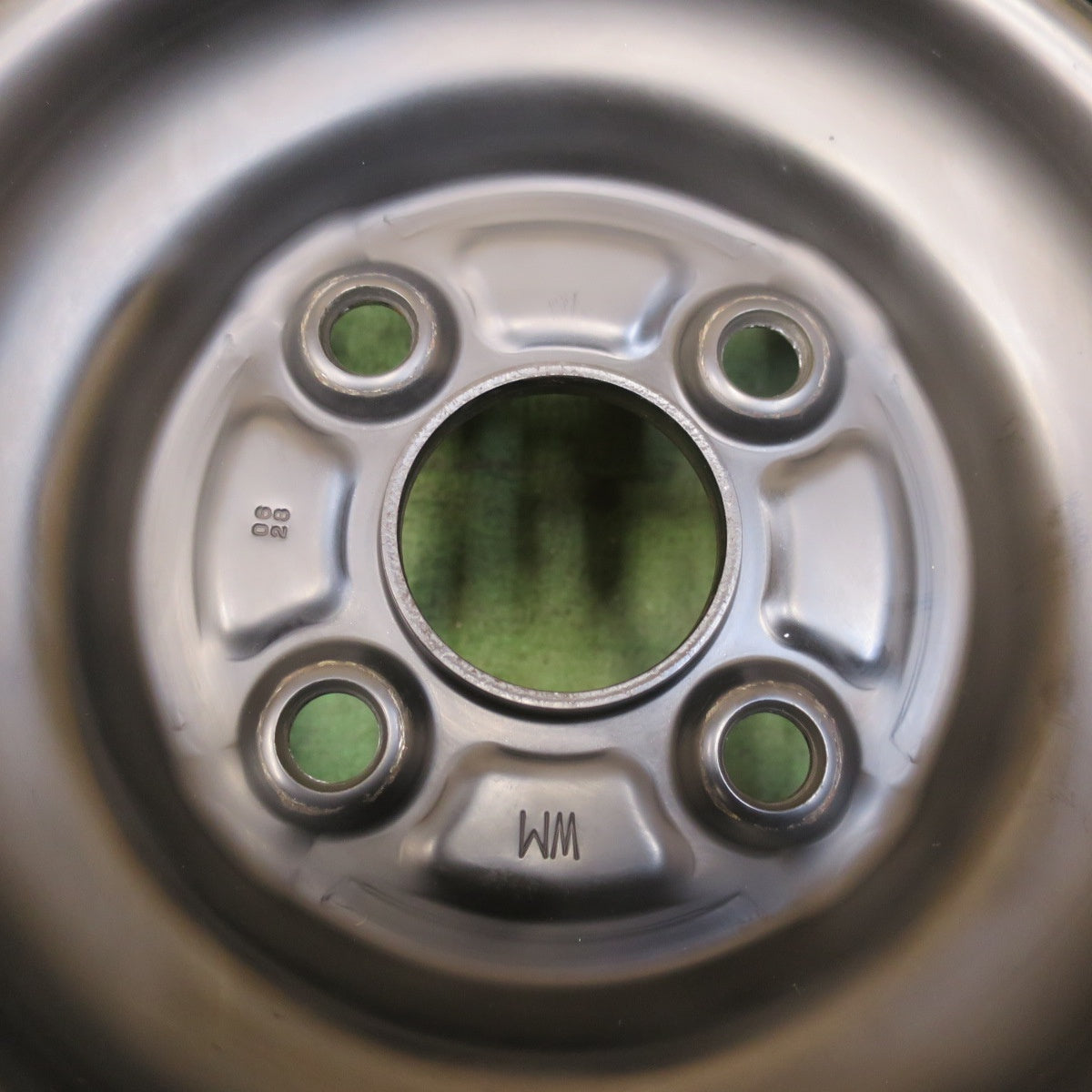 バリ溝！21年！キレイ！8.5分★スタッドレス 175/65R15 ブリヂストン ブリザック VRX2 スチール ホイール 15インチ PCD100/4H★5122010イス