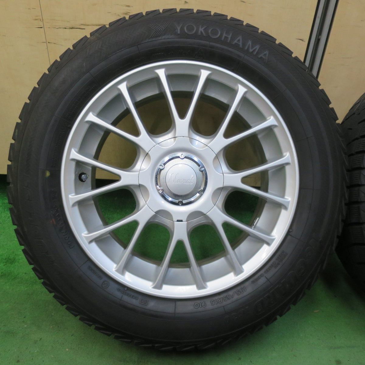 4本価格★スタッドレス 195/65R15 ヨコハマ アイスガード iG30 Muret 15インチ PCD100 114.3/5H マルチ★5062406イス