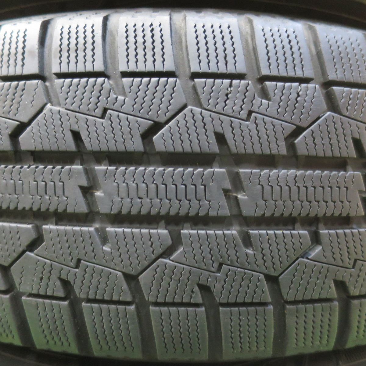 バリ溝！21年！キレイ！9分★プリウス 等 195/65R15 スタッドレス トーヨー オブザーブ ガリット GIZ G.speed Gスピード 15インチ PCD100/5H★5122213イス