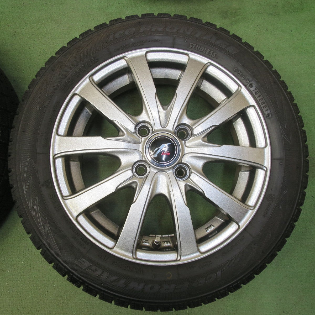 バリ溝！キレイ！9分◎スタッドレス 155/65R14 アイスフロンテージ トーヨー Fang ファング 14インチ PCD100/4H◎6072001イス