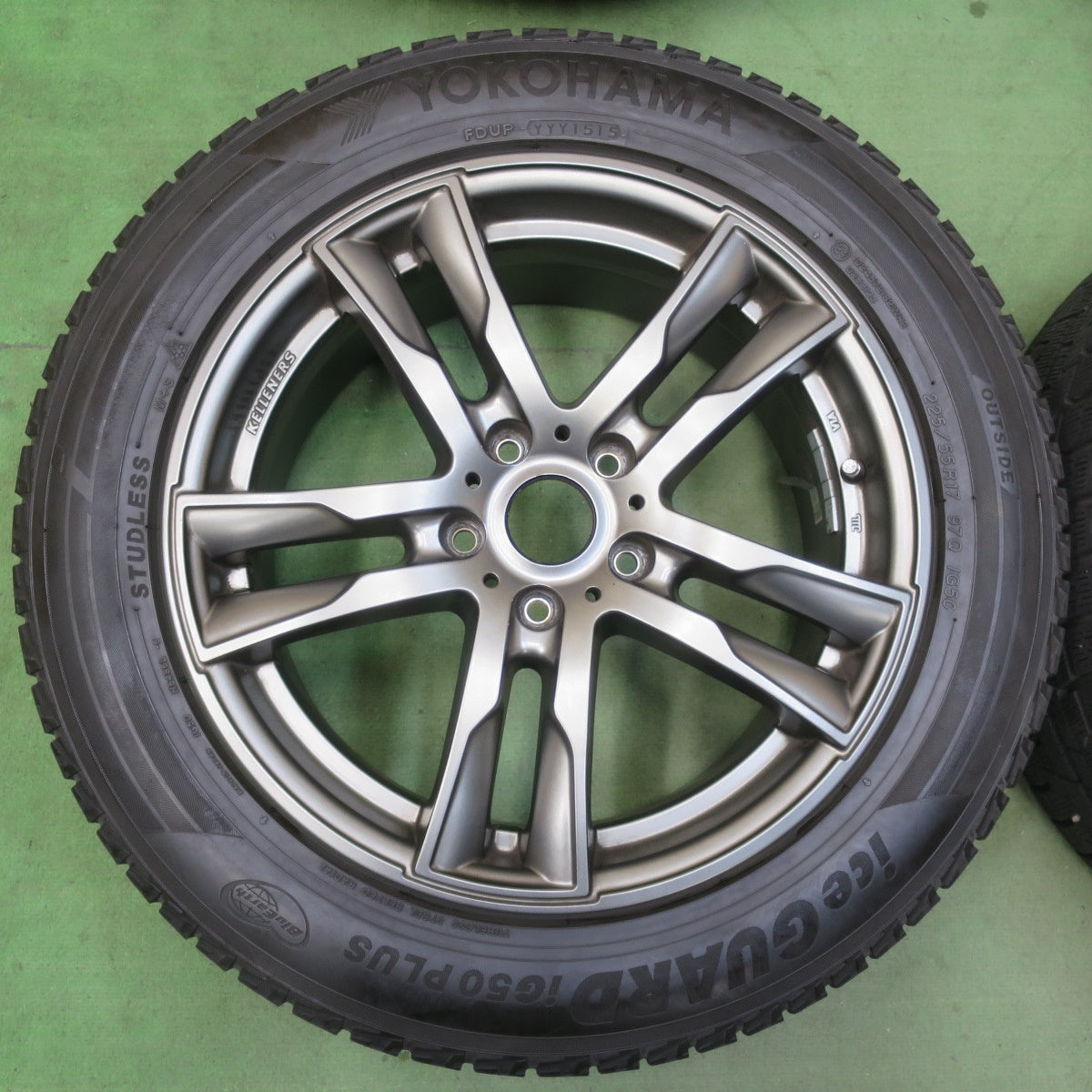 バリ溝！9分★BMW 等 KELLENERS 225/55R17 スタッドレス ヨコハマ アイスガード iG50 プラス ケレナーズ 17インチ PCD112/5H★5122708イス