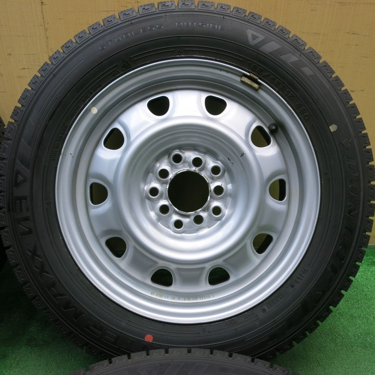 バリ溝！22年！キレイ！9.5分以上★スタッドレス 185/65R15 ダンロップ ウインターマックス 03 スチール ホイール 15インチ PCD114.3/5H★5051602AKス