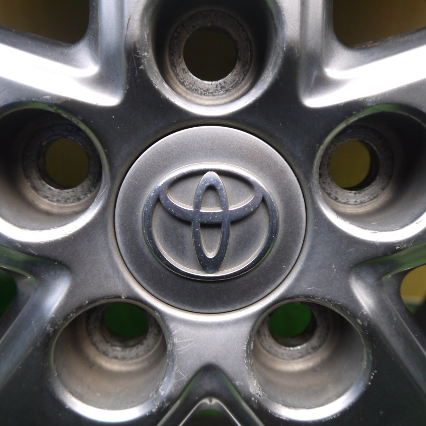 4本価格★トヨタ 60系 ノア ヴォクシー 純正 195/65R15 ヨコハマ エコス ES31 15インチ PCD114.3/5H★5111104Hノ