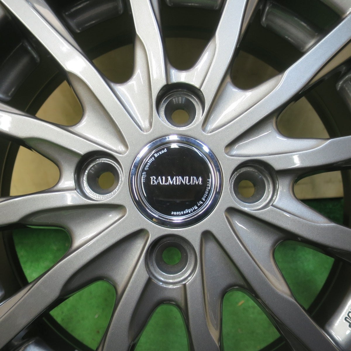 未使用！23年★スタッドレス 165/70R14 ブリヂストン ブリザック VRX2 BALMINUM AR12 バルミナ 14インチ PCD100/4H★6021704イス