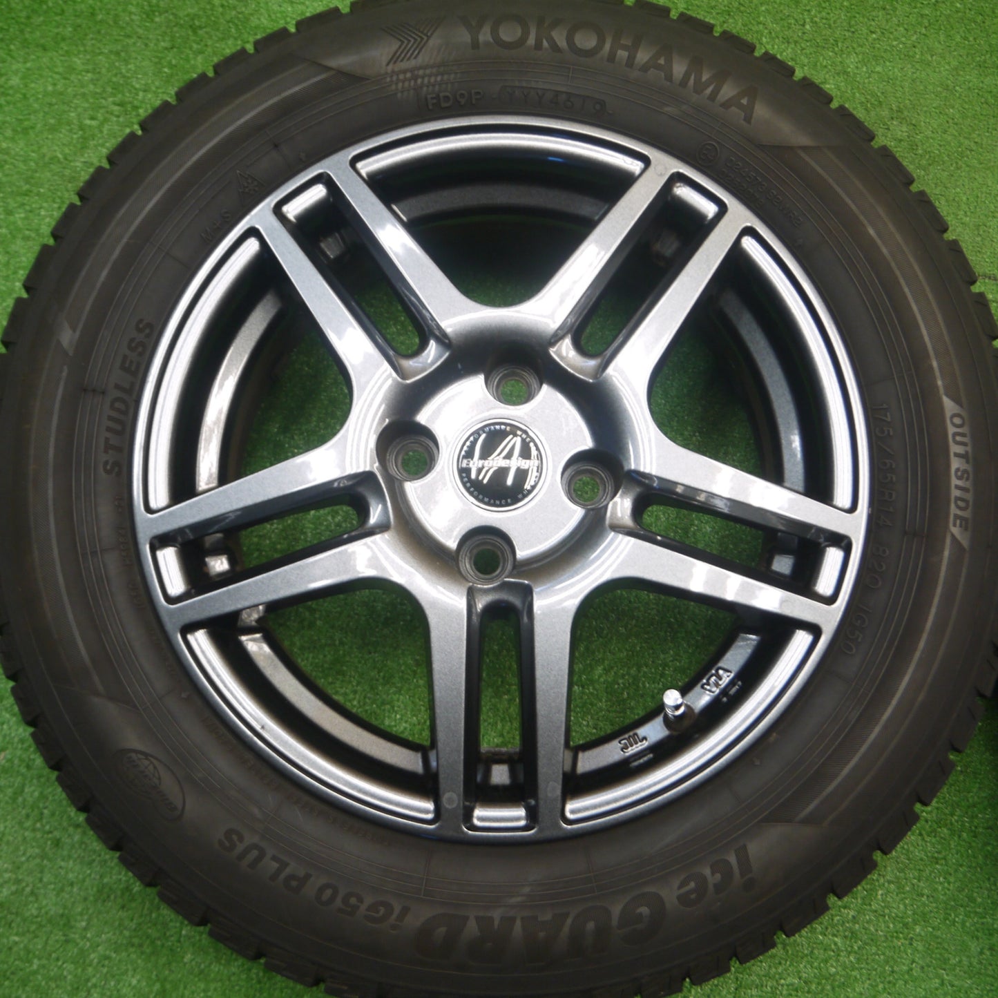 [送料無料] バリ溝！9.5分★フィアット 500 等 Eurodesign 175/65R14 スタッドレス ヨコハマ アイスガード iG50 プラス ユーロデザイン PCD98/4H★4092502Hス