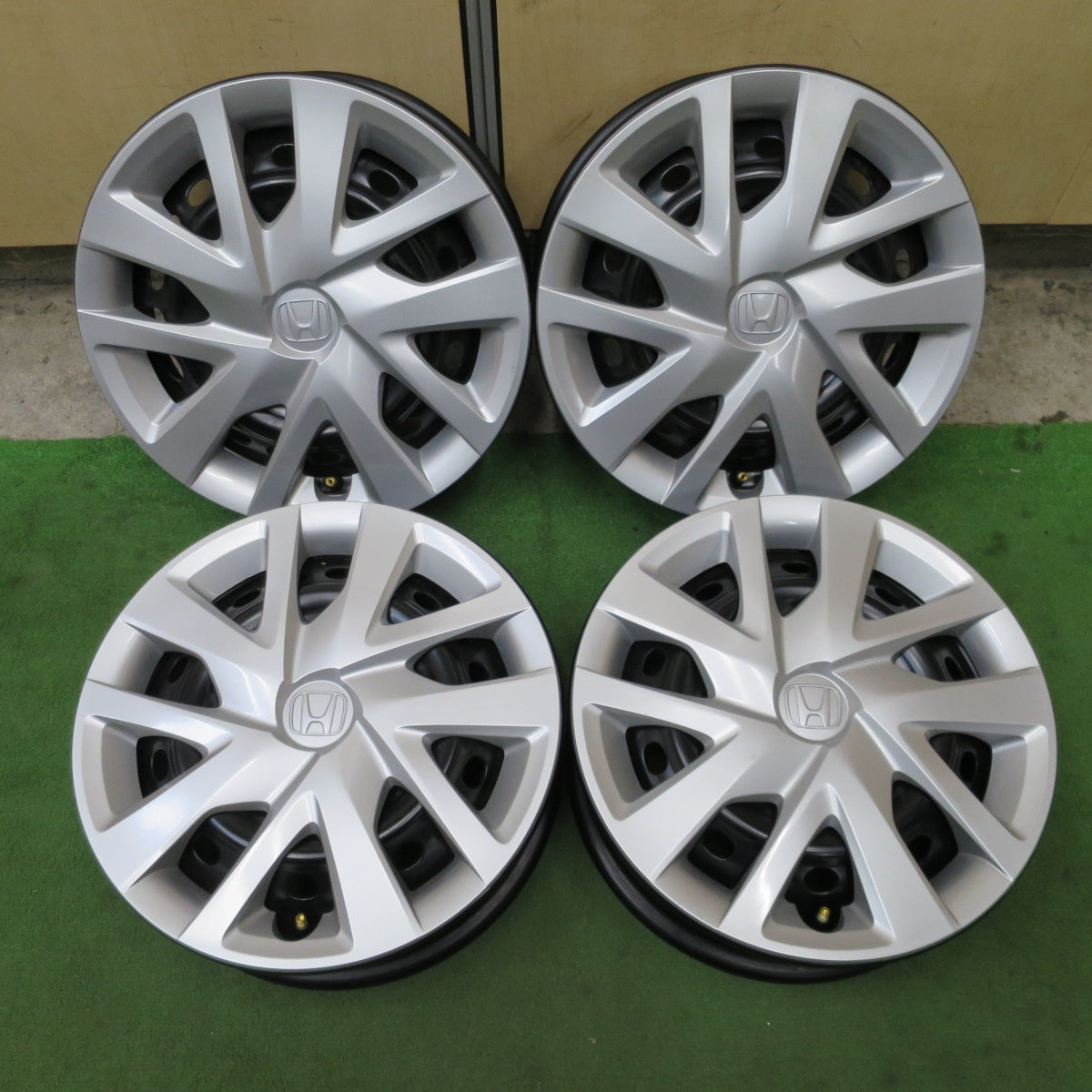キレイ！ナット付き◎ホンダ JF3 JF4 N-BOX 純正 スチール ホイール 14インチ 14×4.5J Nボックス NBOX PCD100/4H◎6082902NGホ