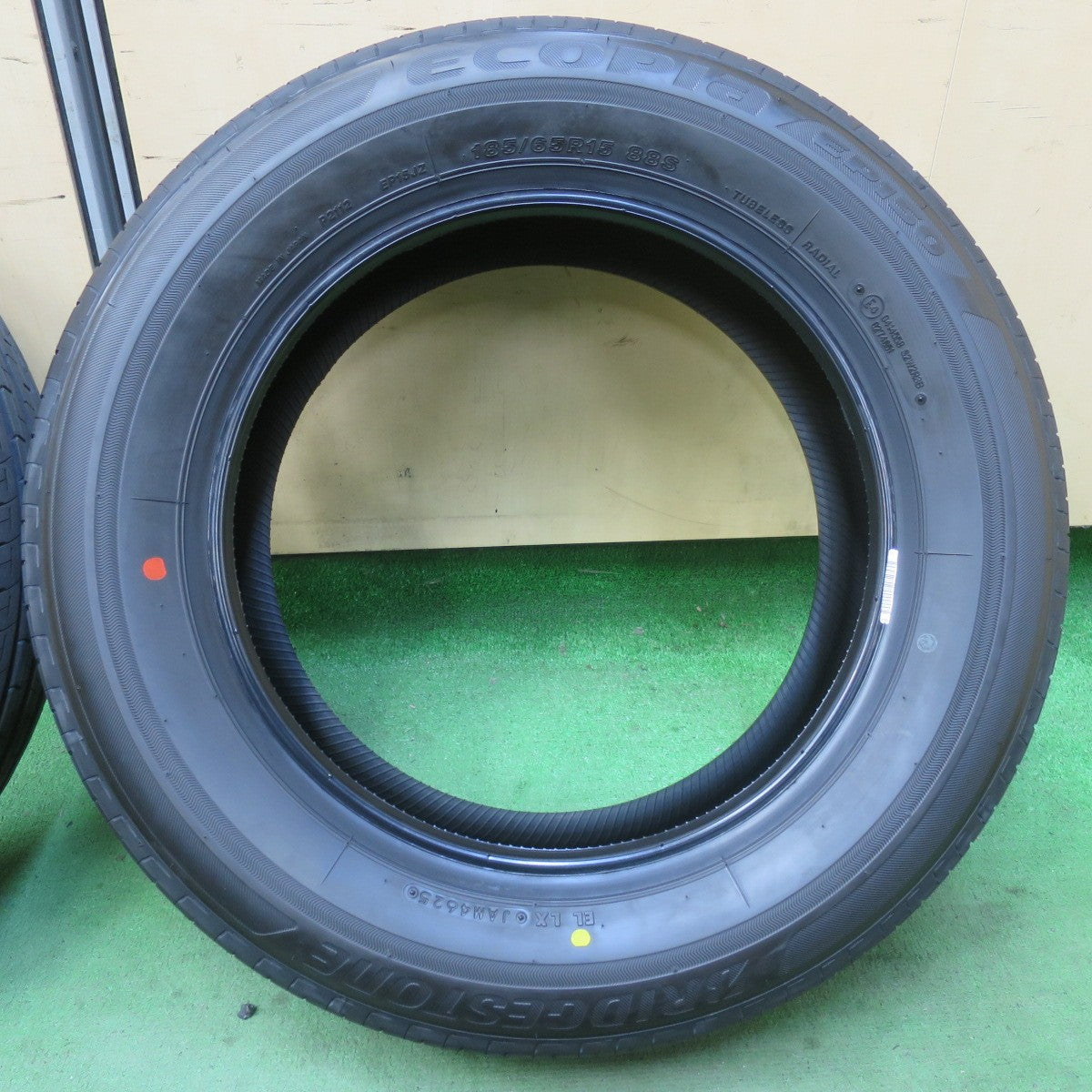 新車外し！25年★185/65R15 ブリヂストン エコピア EP150 タイヤ 15インチ シエンタ フリード アクア ノート フィット 等★5122018イノタ