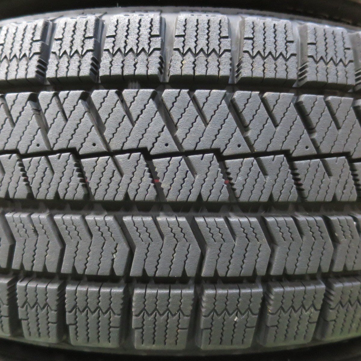 バリ溝！9.5分★スタッドレス 195/65R15 ブリヂストン ブリザック VRX2 X CROSS SPEED PREMIUM クロススピード 15インチ PCD114.3/5H★5121305イス
