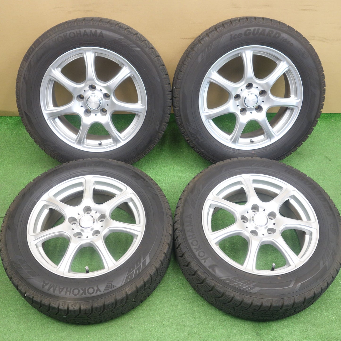 バリ溝！22年！キレイ！9.5分★スタッドレス 205/60R16 ヨコハマ アイスガード iG60 E sprine 社外 アルミ 16インチ PCD114.3/5H★6032901KTス