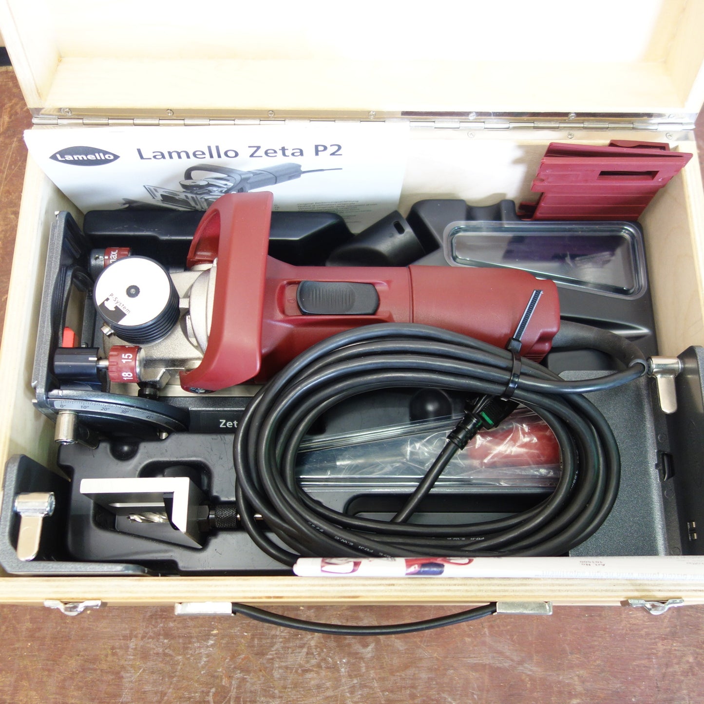 [送料無料] キレイ☆ラメロ lamello ビスケット ジョイント カッター Zeta P2 T溝加工機  50-60Hz 切断 電動 工具☆