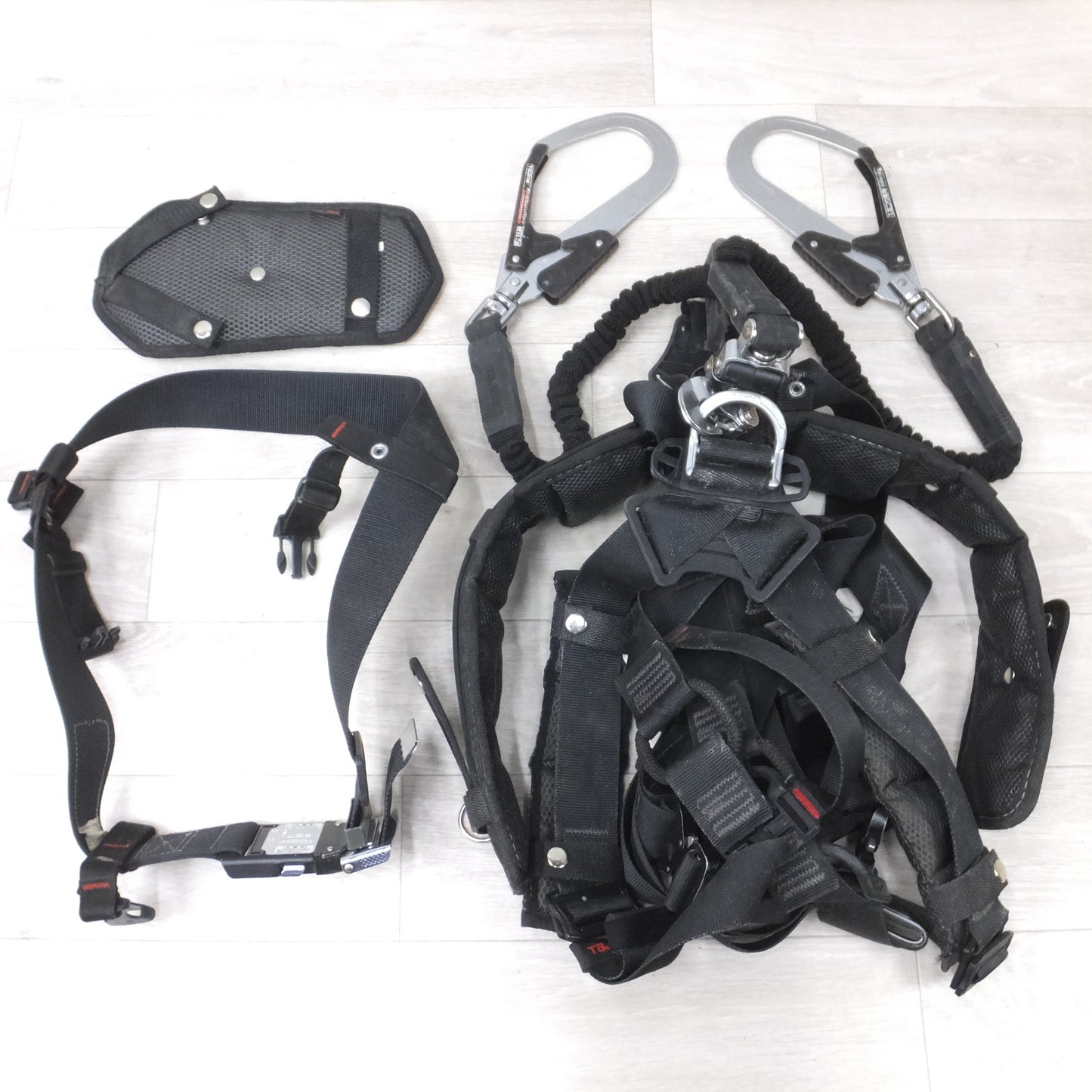 [送料無料] ◆タジマ 墜落制止用器具 フル ハーネス セット Lサイズ 製造年22年 安全帯 安全ベルト 現場◆
