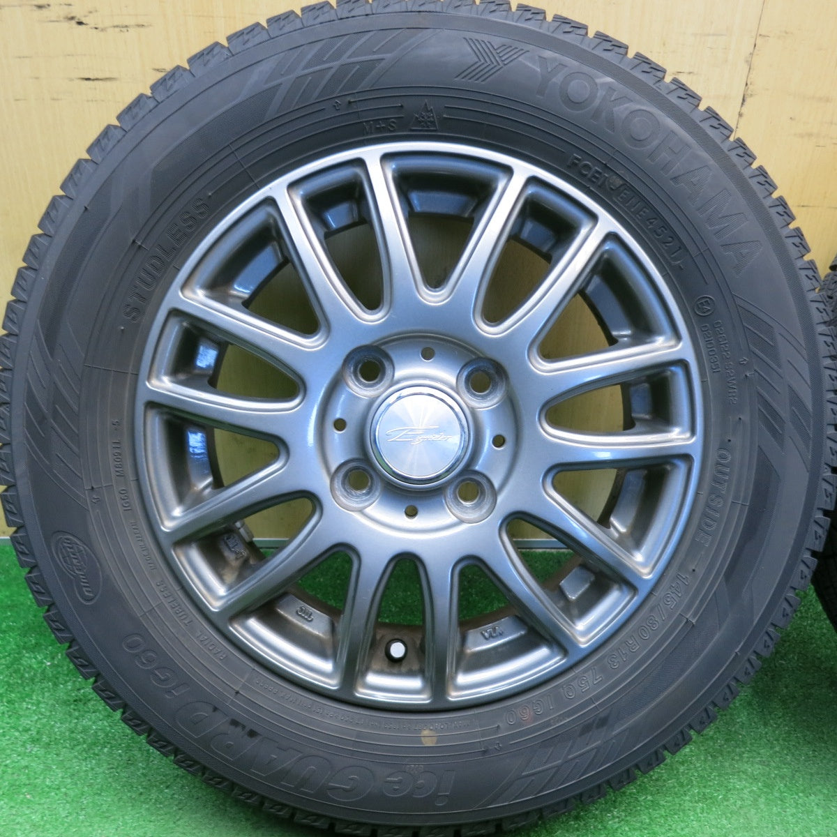 バリ溝！キレイ！8.5分★スタッドレス 145/80R13 ヨコハマ アイスガード iG60 E spider 社外 アルミ 13インチ PCD100/4H★6041106HAス