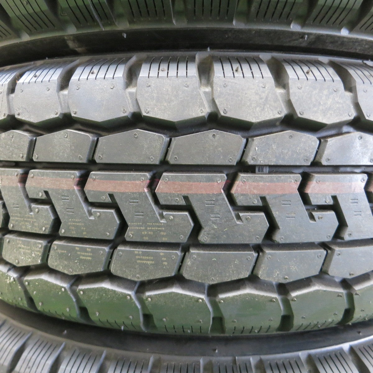 *送料無料* 未使用！22年★トラック タイヤ 185/65R15 101/99L ヨコハマ TY285 TOPY スチール 15インチ PCD203.2/5H★4061703ナノ