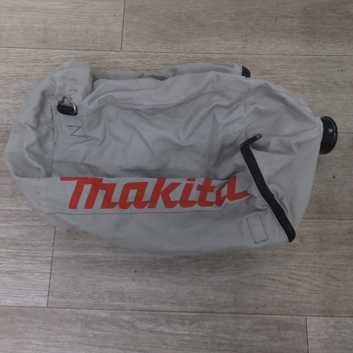 ★マキタ makita 小型集じん機 450 屋内用　100V 5.5A 50-60Hz 520W★