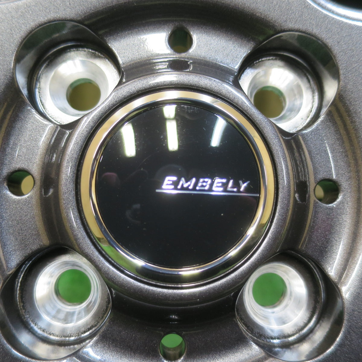 未使用！25年★スタッドレス 155/65R13 ハイフライ Win-turi 216 EMBELY 社外 アルミ 13インチ PCD100/4H★5123107イス