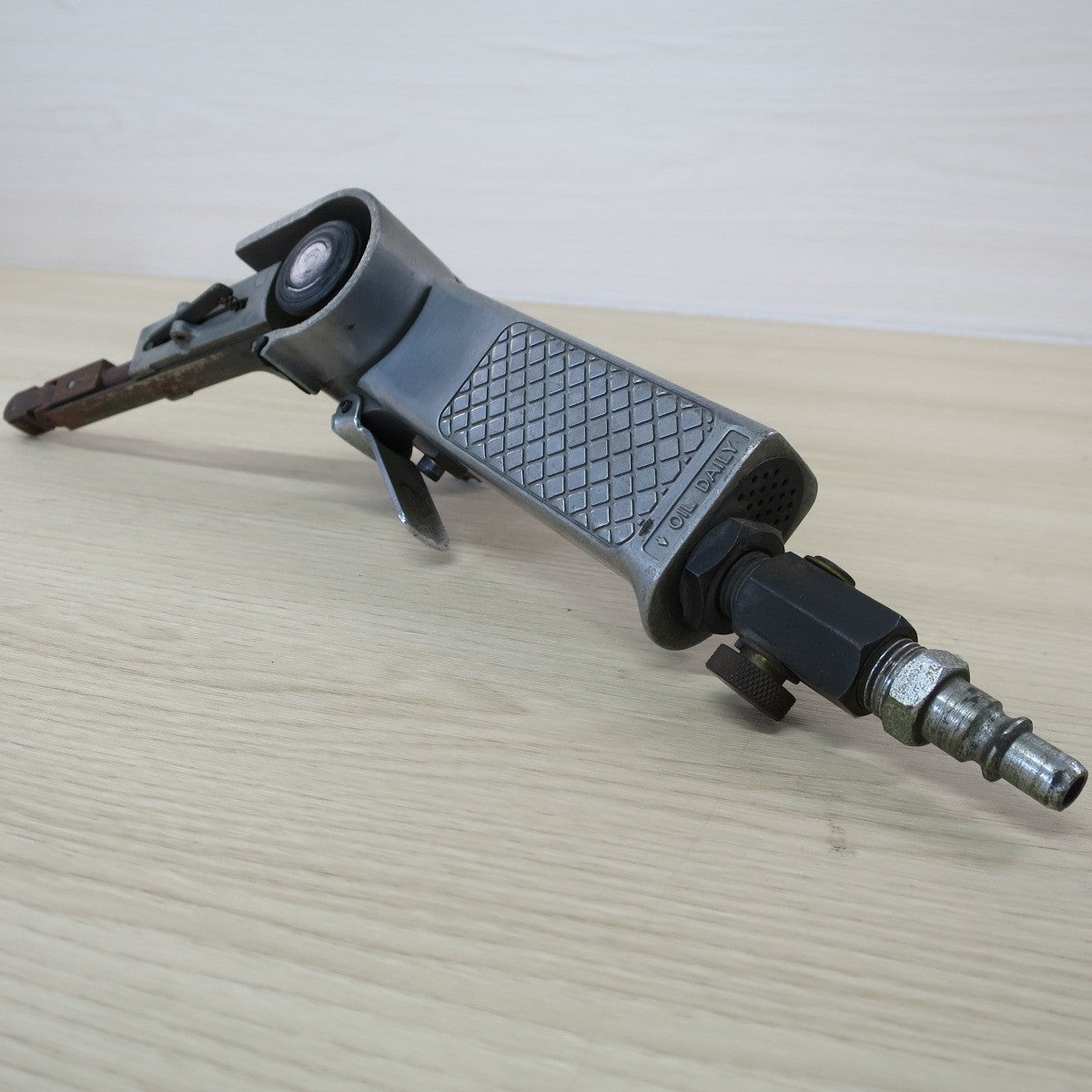 ☆信濃 機販 ベルト サンダー SI-2700 シナノ エアー ツール 工具 研摩 研磨 機 剥がし☆ [送料無料]