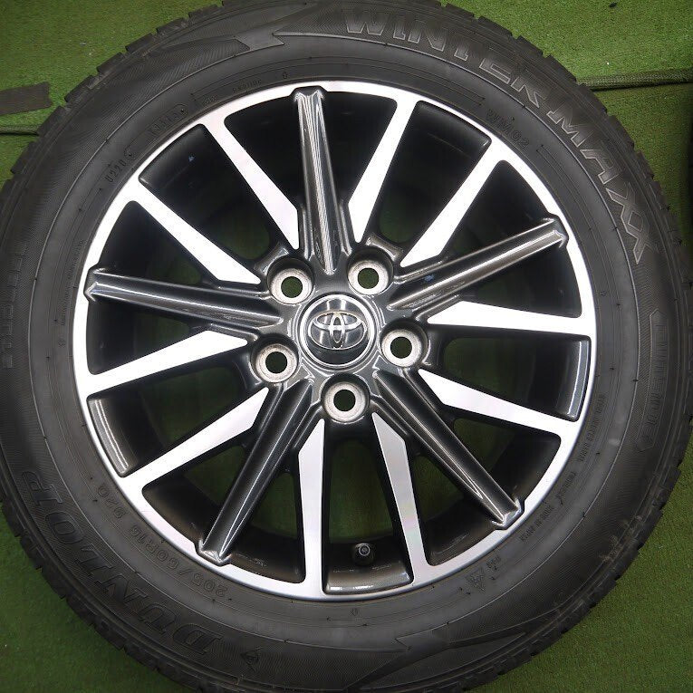 4本価格★トヨタ 80系 ヴォクシー 純正 205/60R16 スタッドレス ダンロップ ウインターマックス WM02 PCD114.3/5H★4012202Hス