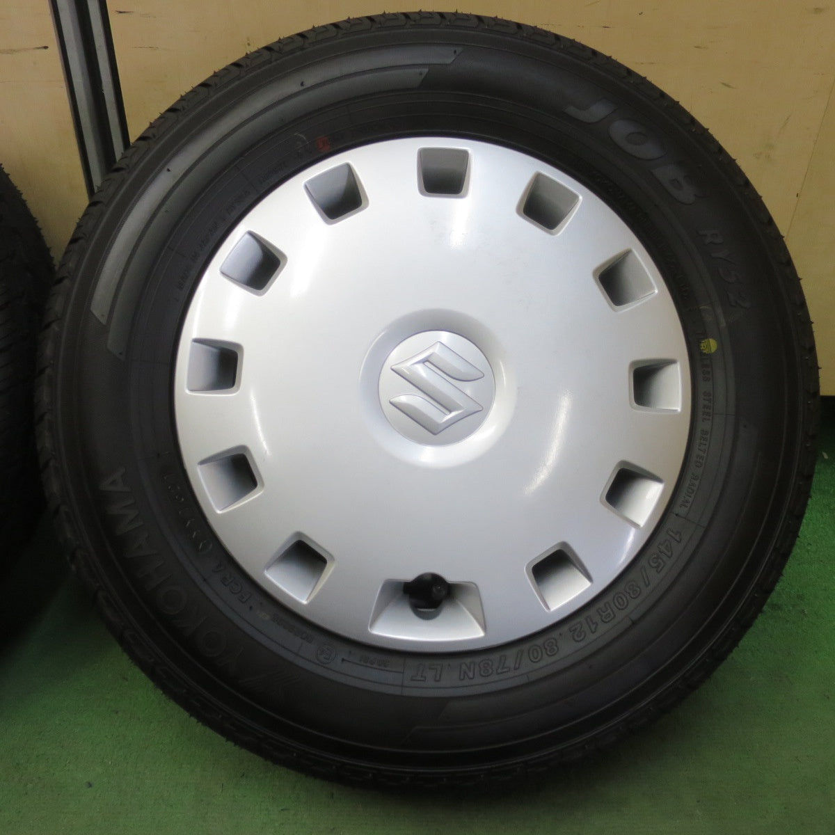ほぼ未使用！キレイ★スズキ エブリイ 純正 スチール 145/80R12 80/78N ヨコハマ JOB RY52 12インチ PCD100/4H★6052201イノ