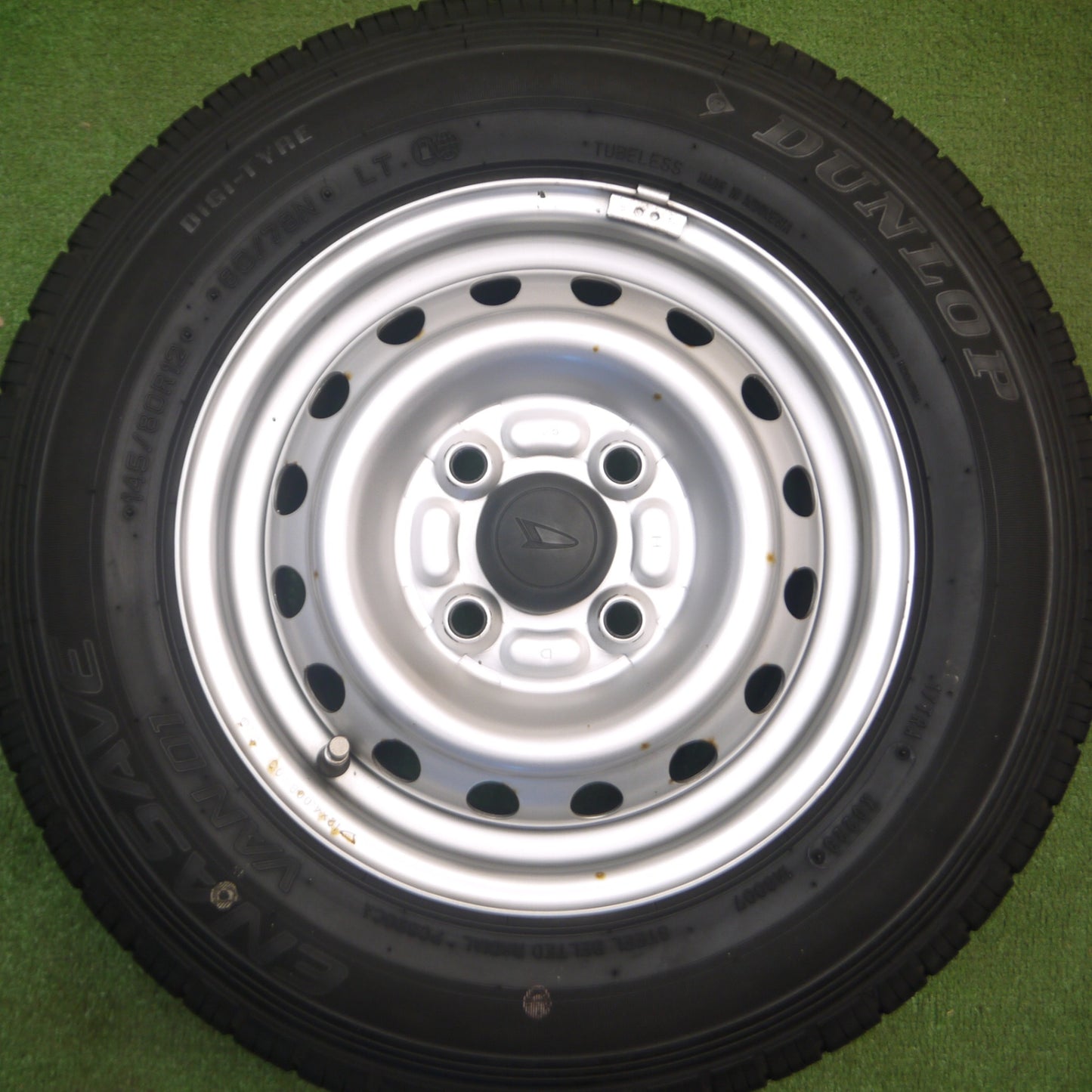 [送料無料] 4本価格！23年★ダイハツ ハイゼット アトレー 等 純正 スチール 145/80R12 80/78N ダンロップ エナセーブ VAN01 12インチ PCD100/4H★5021707Hノ