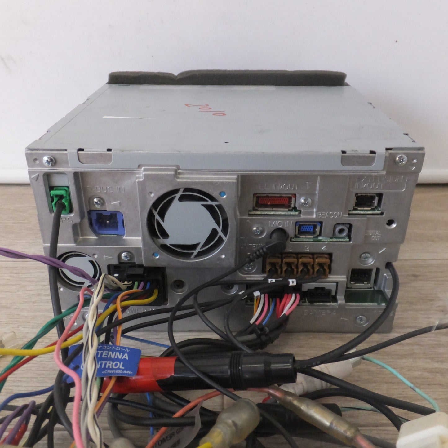 [送料無料] ★カロッツェリア carrozzeria AV一体型HDDナビゲーション 楽ナビ AVIC-HRZ990(65)★