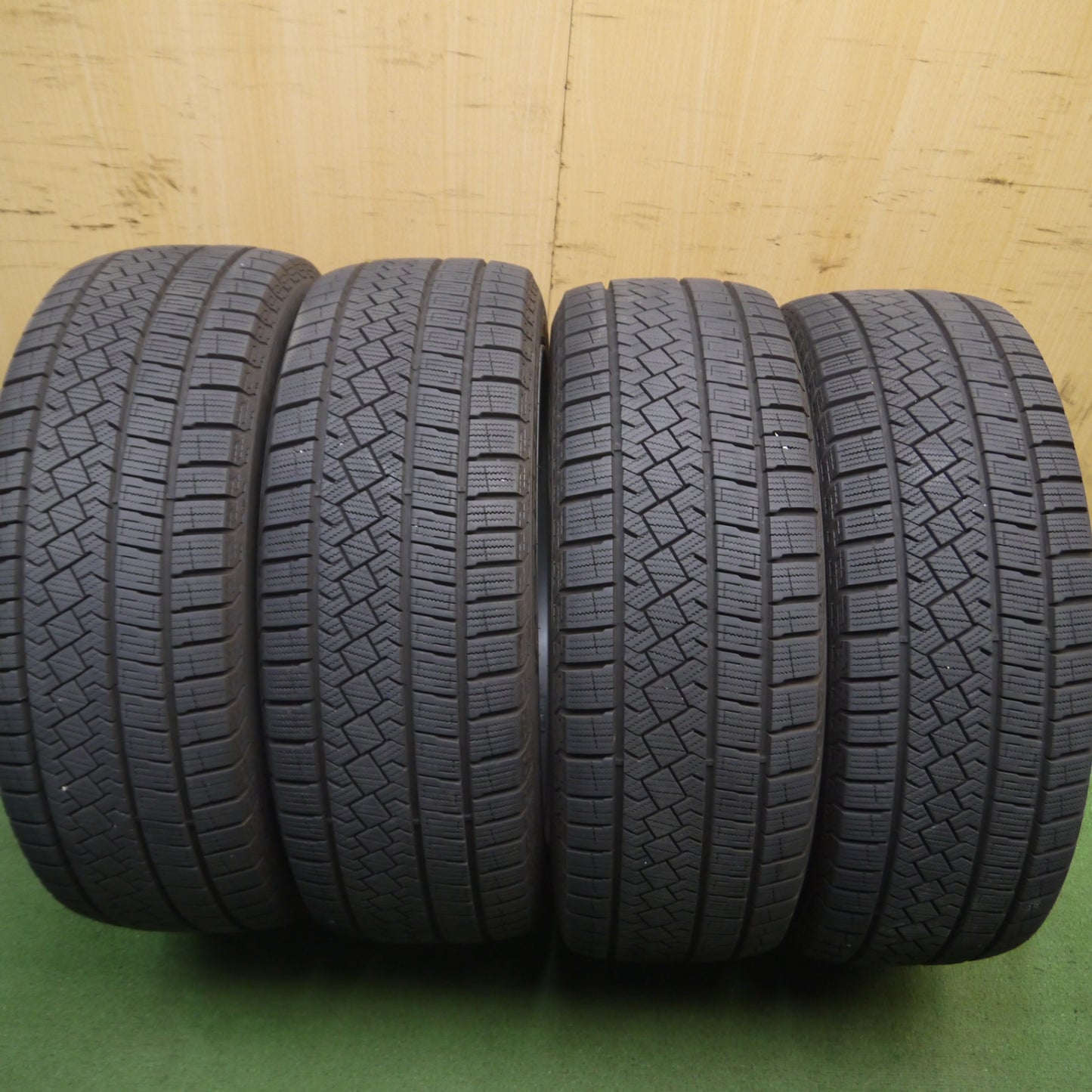 *送料無料* バリ溝！22年！9.5分★スバル BP5 レガシィ 純正 215/45R17 スタッドレス ピレリ アイスゼロ アシンメトリコ PCD100/5H★4043008Hス